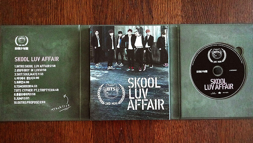 LEFT: CD | RIGHT: PHOTOBOOK